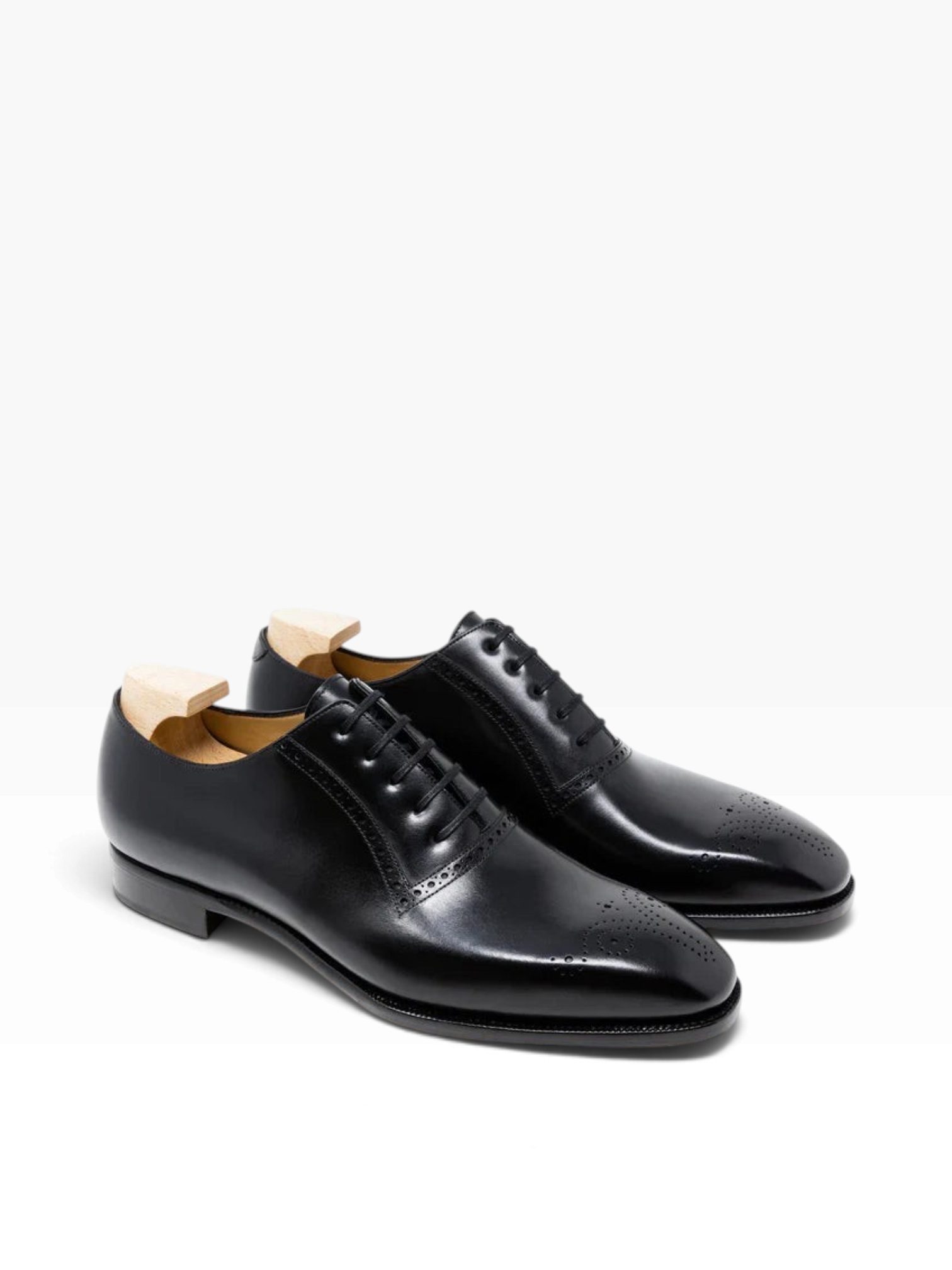 Bourgee a world class shoe store black boxcalf leather Oxford shoes with Picasso last and subtle toe broguing