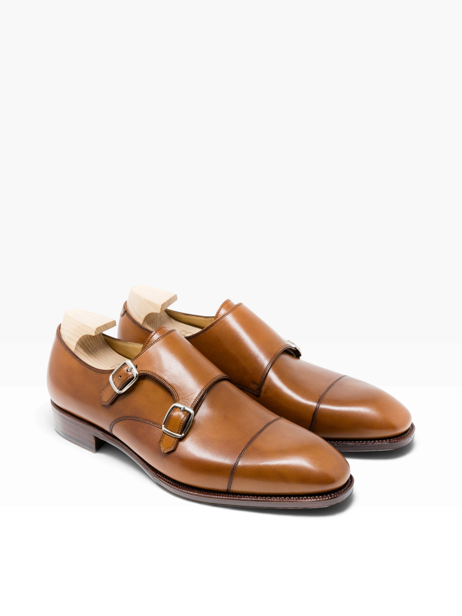 Bourgee a world class shoe store TLB Keaton double monk strap shoes in cuero Vegano leather with a semi square toe.