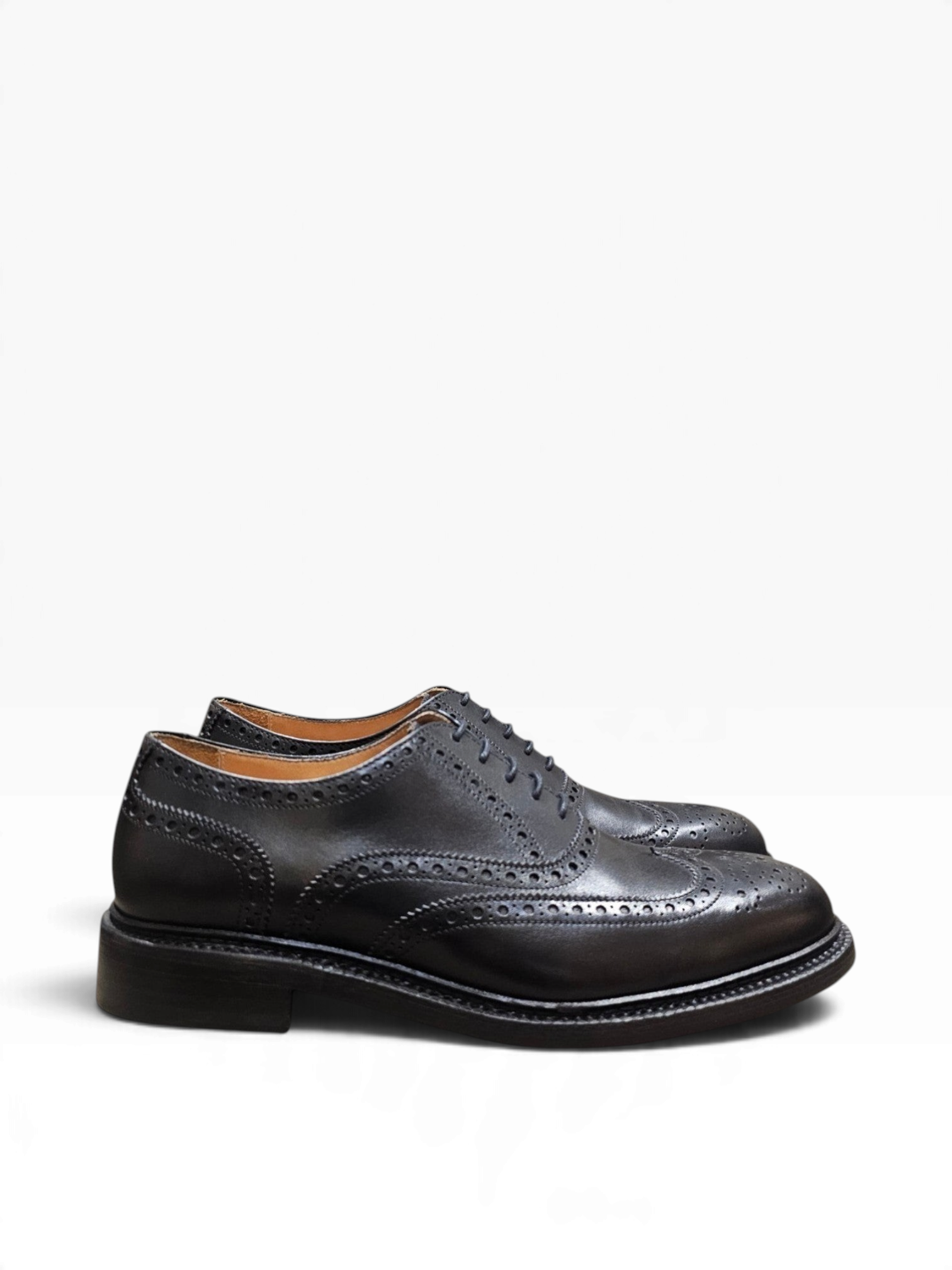 Bourgee a world class shoe store Berwick 3818 black leather full brogue Oxford shoes with wingtip detailing