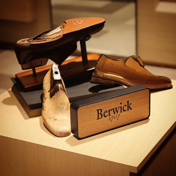 BERWICK 1707 Although Berwick’s logotype includes number 1707, this brand is very young. The company launched this brand was established in 1991 and its name is Milan Classic S.A. Its factory is located in a Spanish city Almansa.