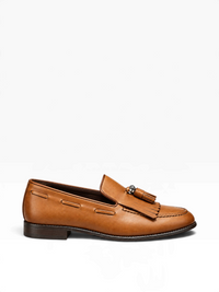Bourgee a world class shoe store Berwick 1707 tan leather tassel loafer with kiltie fringe and apron toe stitching