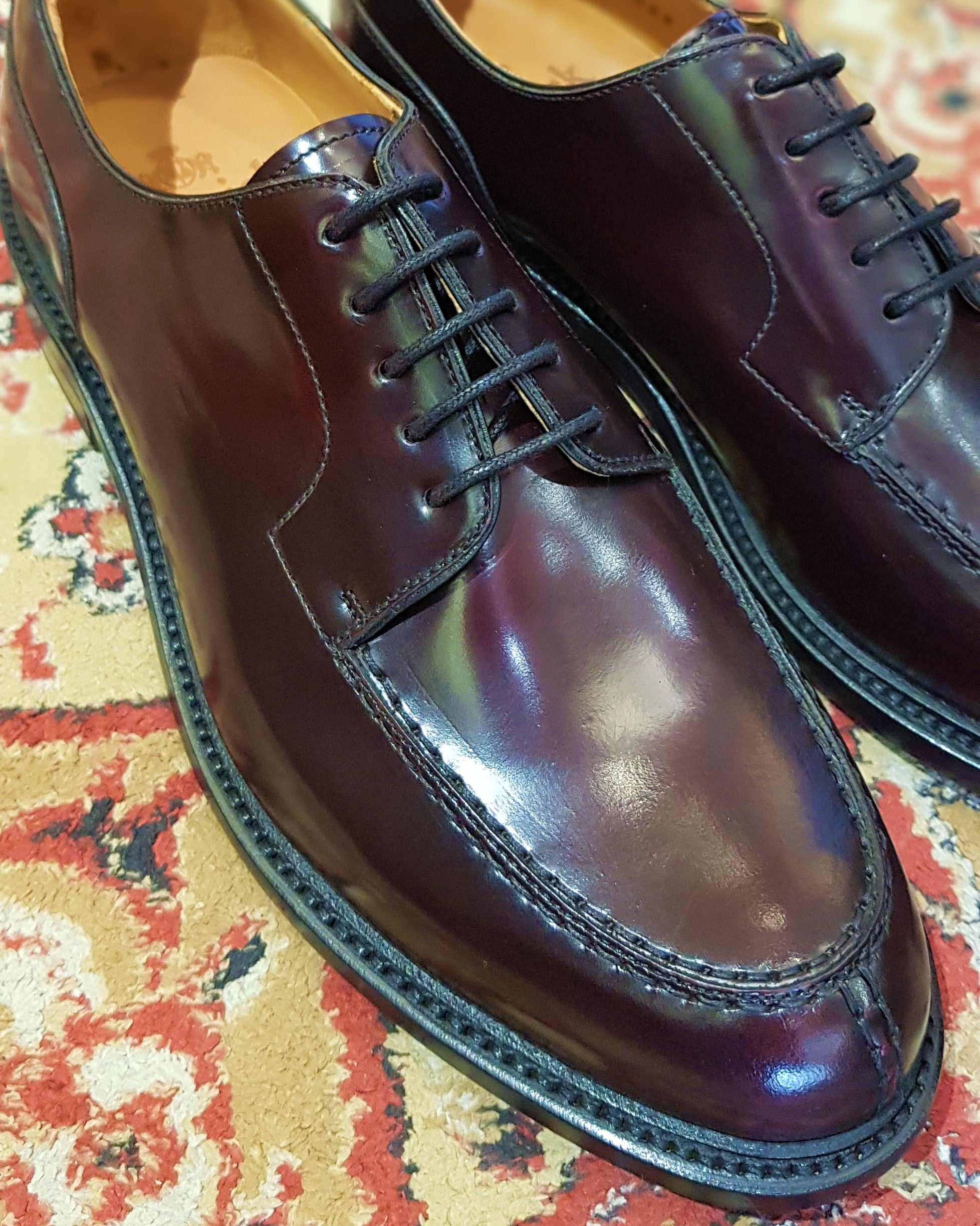 BERWICK 1707 SPLIT TOE DERBY SHOE - BURGUNDY