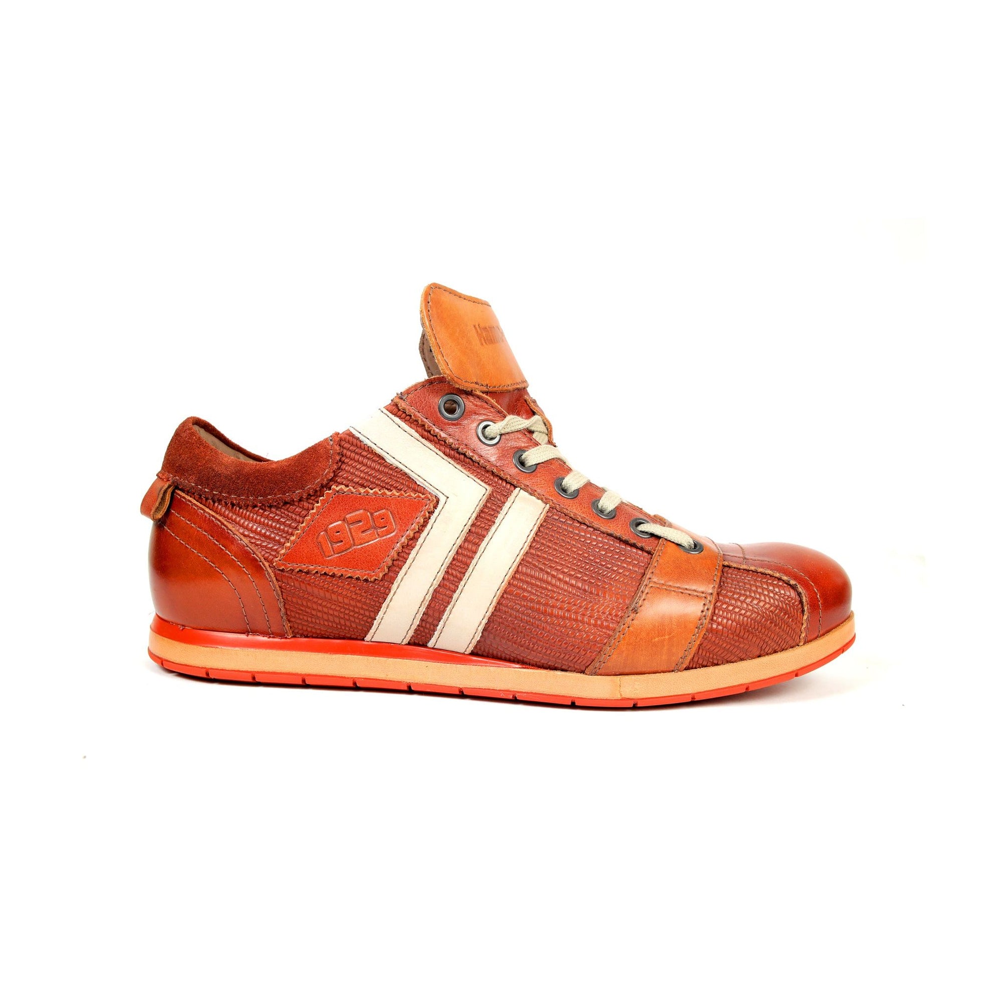 KAMO-GUTSU SNEAKERS (BROWN)